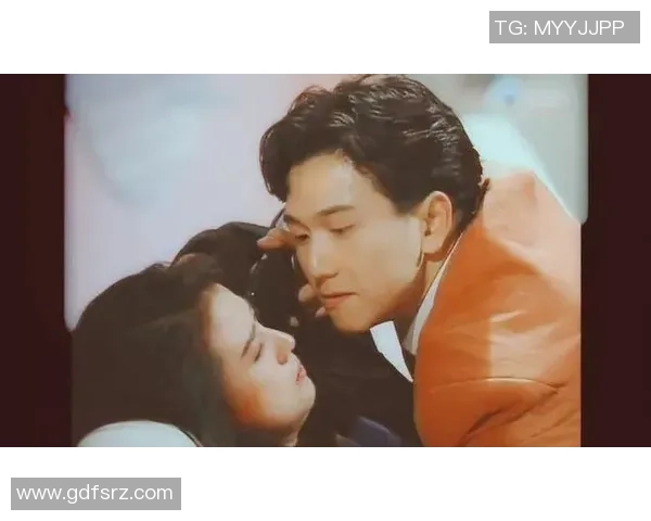 TVB剧集中的足球明星们如何在荧屏与绿茵场上展现魅力与才华 TVB剧集中的足球明星们如何在荧屏与绿茵场上展现魅力与才华