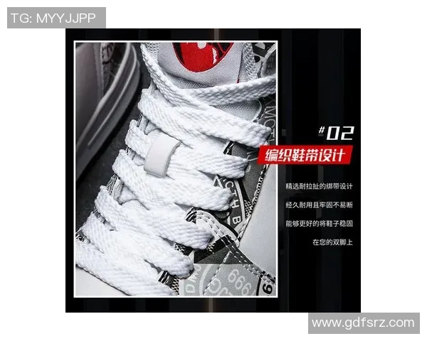 板鞋踢足球的乐趣与挑战如何在运动中找到平衡与自我提升 板鞋踢足球的乐趣与挑战如何在运动中找到平衡与自我提升