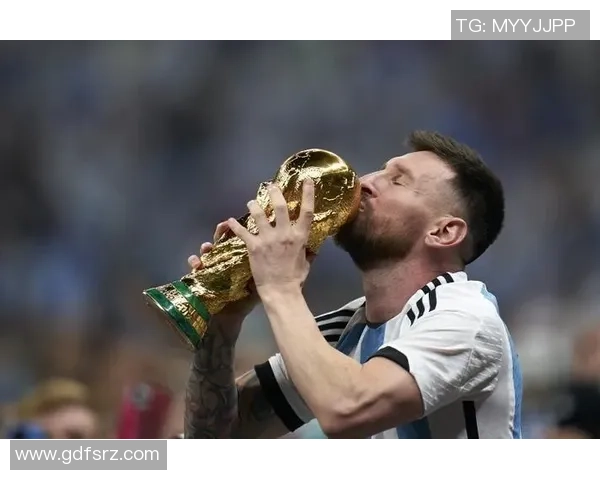 神足球大帝的传奇之路：从草根球员到世界足坛的璀璨明星