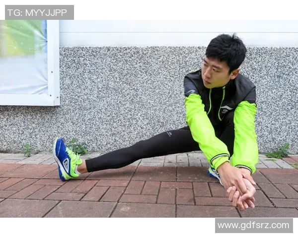 足球服滑板潮流新风尚探索运动与时尚的完美结合